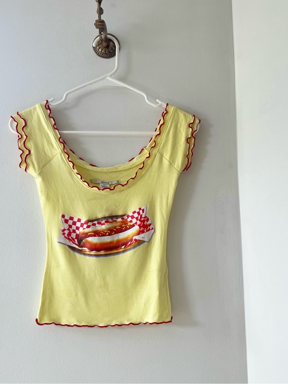 Kimchi Blue Angelica BBQ Hot Dog Baby Tee | XS